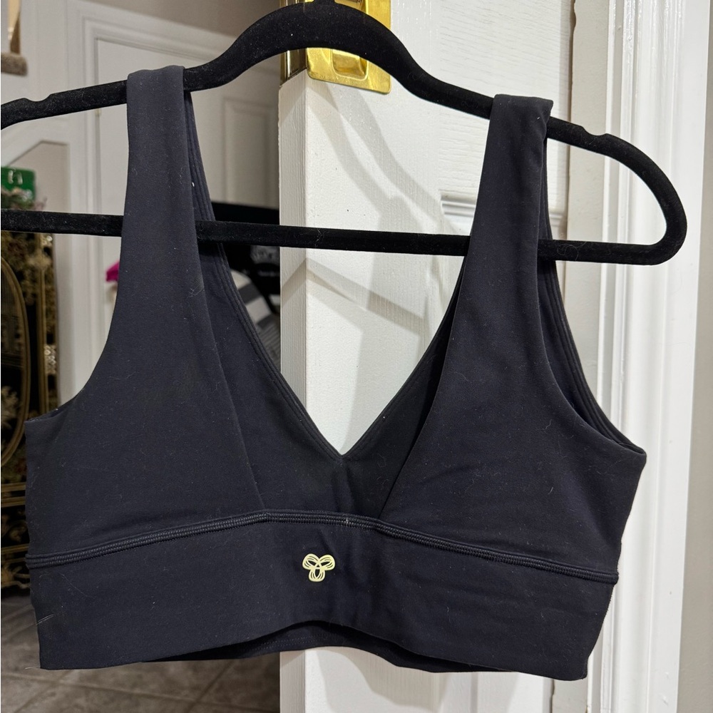 Aritzia TNA Butter Sports Bra (Golden)